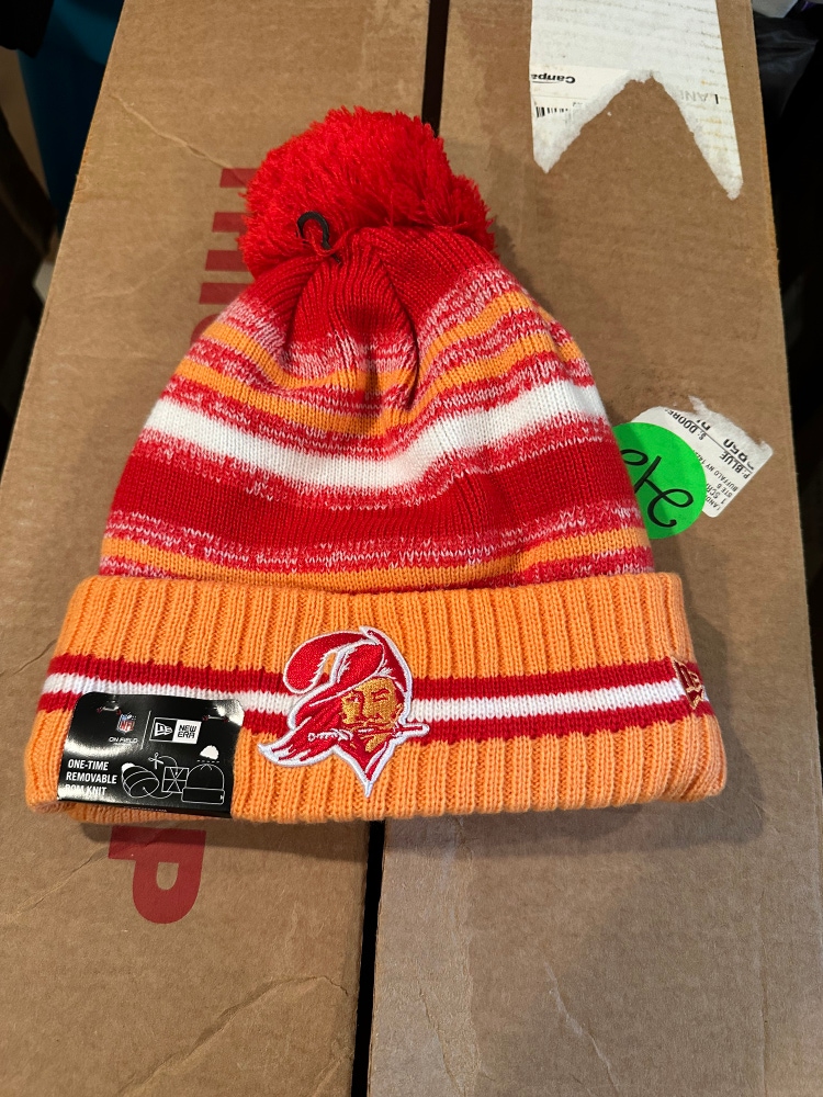 Tampa Bay Buccaneers Toque-NWT