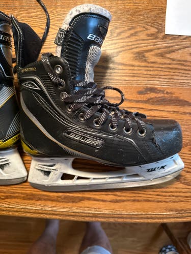 Used Bauer Extra Wide Width Size 6 Supreme 140 Hockey Skates