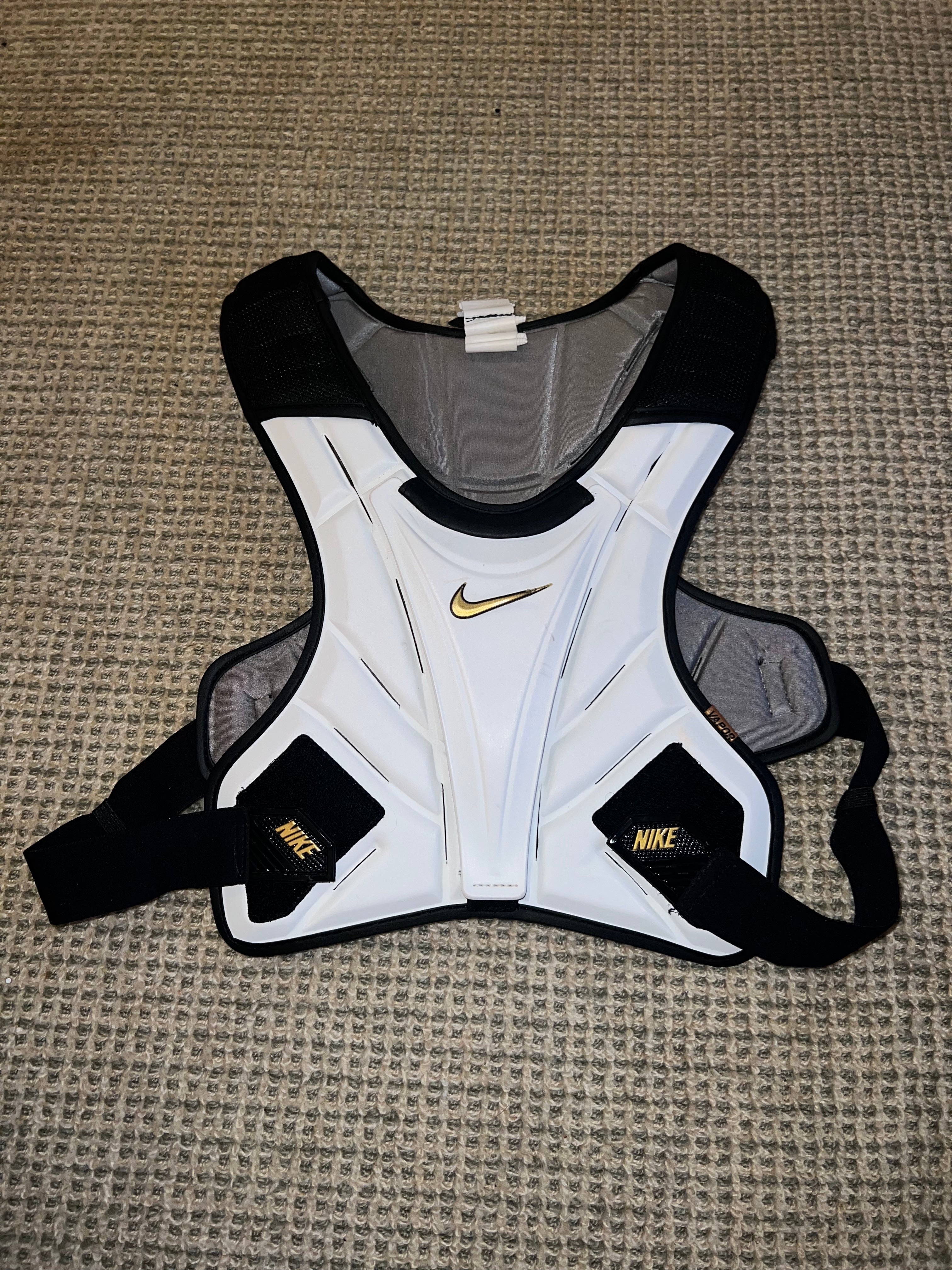 New Large Nike Vapor Elite Shoulder Pads