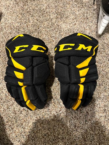 Ccm Jet Speed FT 485 gloves, size 10