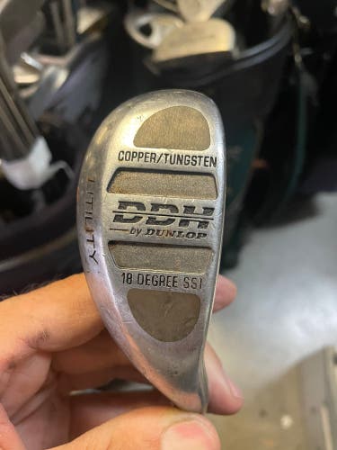 Dunlop Utility Hybrid Golf Club 18 Deg In Right