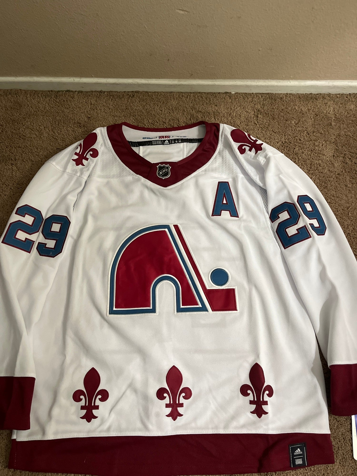 Nathan Mackinnon #29 Colorado Avalanche Adidas Jersey Size XL