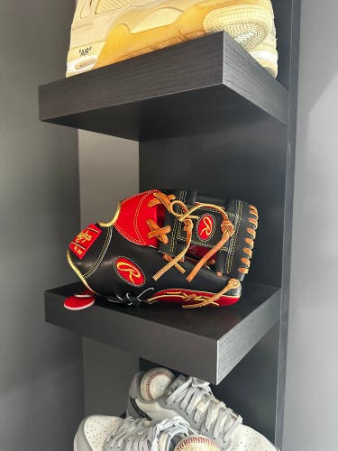 *RARE FSOT* Yoan Moncada Heart of the Hide Baseball Infield Glove