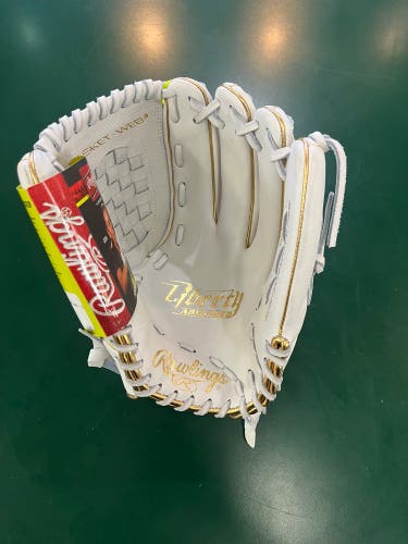 New Rawlings Liberty Advanced Right Hand Throw 12.50” Glove