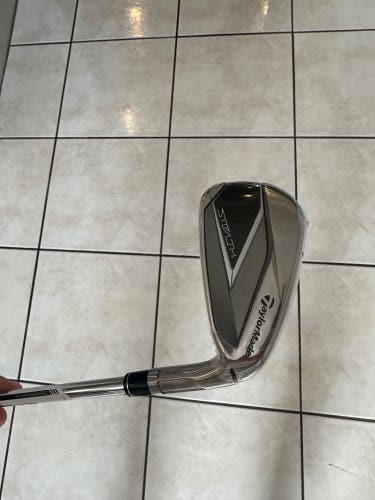 Men's 7 Iron Stiff Flex Steel Shaft Stealth