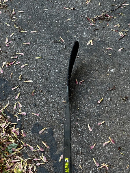 Senior Left Hand Alpha DX Hockey Stick