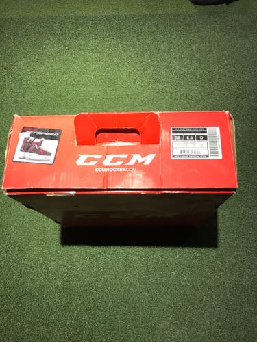 Senior New CCM JetSpeed 300 Hockey Skates Regular Width Size 8.5