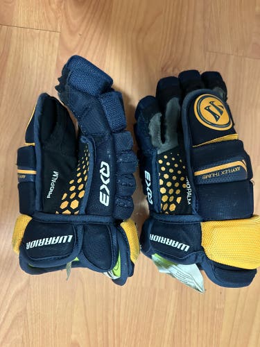 Warrior Alpha Jr Hockey Glove Size 10