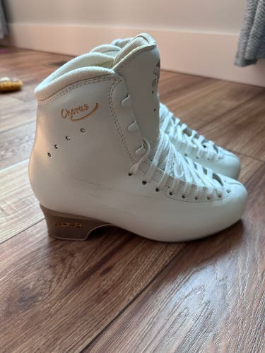 EDEA Chorus Figure Skates 245