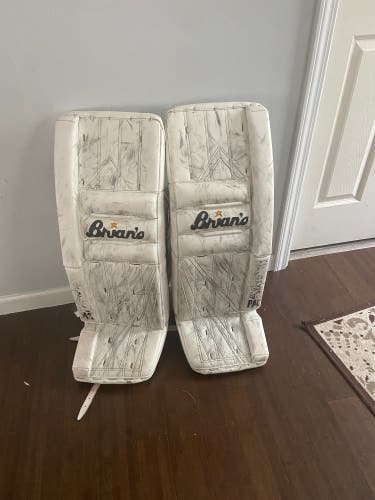 33" Brian's Heritage Goalie Leg Pads