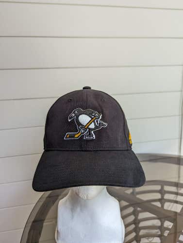 NWT Pittsburgh Penguins Adidas Flexfit Hat XS/S NHL