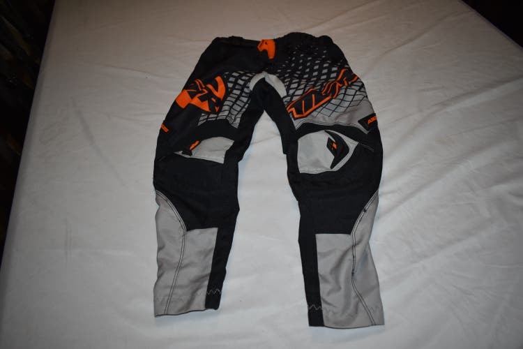 MSR AXXIS Motocross Race Pants,Black/Gray, Youth 24