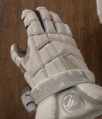 Maverick M4 lacrosse gloves