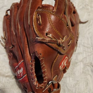 Rawlings Right Hand Throw SG96 Baseball/Softball Glove 13.5"