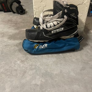 Junior Used Bauer Supreme 1S