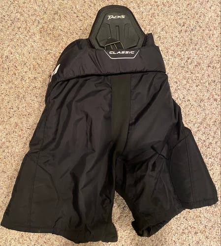 Junior Used Small CCM Tacks Classic Pro Hockey Pants