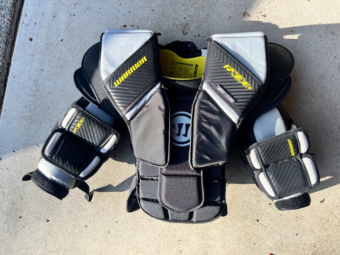 Small/Medium Warrior RX3E+ Goalie Chest Protector