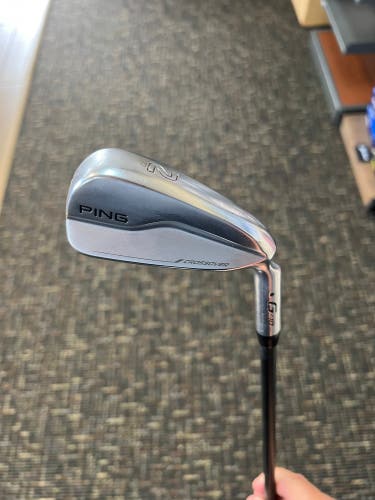 Used 2 iron Extra Stiff Flex Graphite Shaft