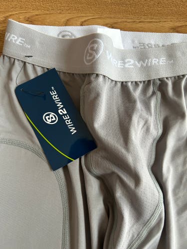 Sliding Shorts - Brand new (Wire2Wire)