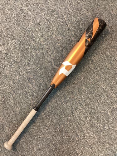 2022 DeMarini (-10) 20 oz 30" Zoa Bat
