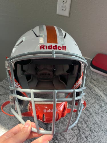 Used Large Riddell SpeedFlex Helmet