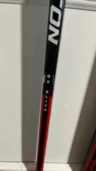 NEW Easton Synergy 650 Hockey Stick (P92/65 flex)