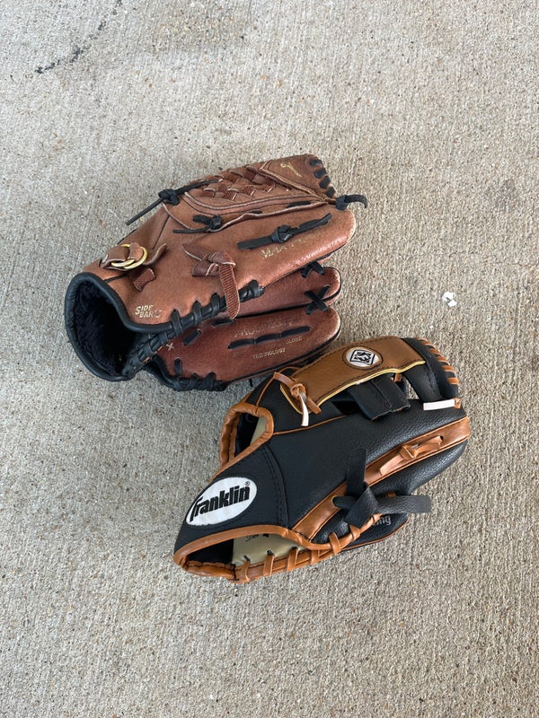 Used Youth Glove Bundle (2 Gloves)
