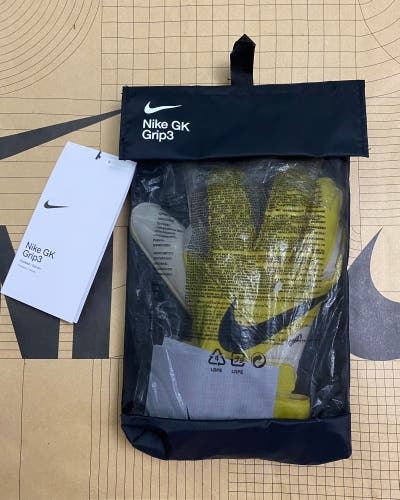 Nike GK Vapor Grip 3 Soccer goalkeeper gloves CN5651-765