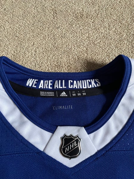 Vancouver Canucks Black Adult Size 46 Adidas Jersey-NWT