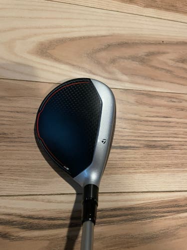 Men's Left Hand Regular Flex 3 Wood M5 Fairway Wood