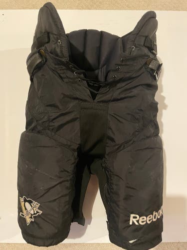 Senior Medium Reebok Hockey Pants Pittsburgh Penguins
