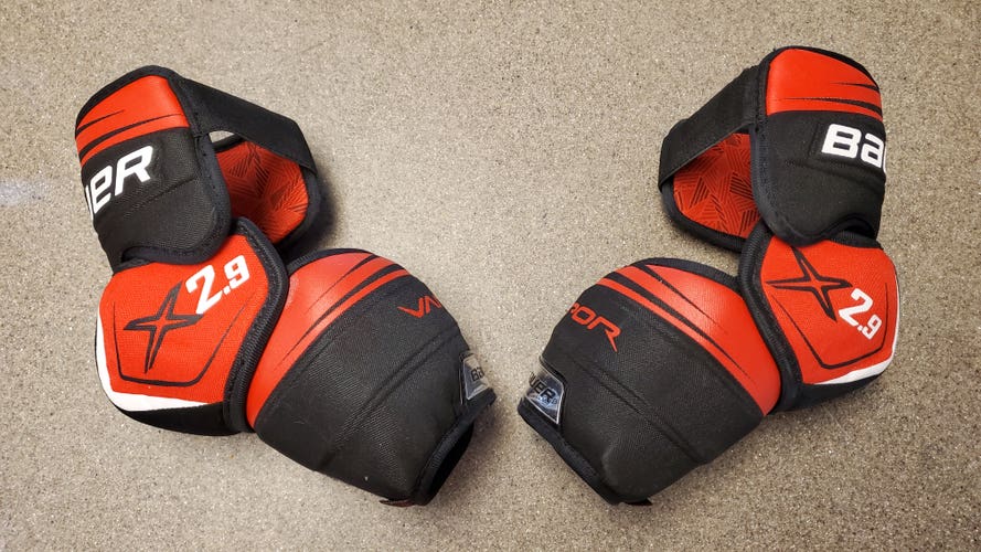 Large Bauer Vapor X2.9 Elbow Pads