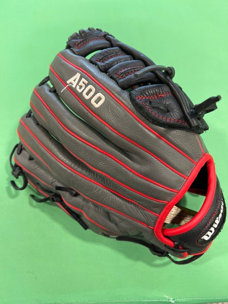 Used Right Hand Throw 12.5 A500 Baseball Glove