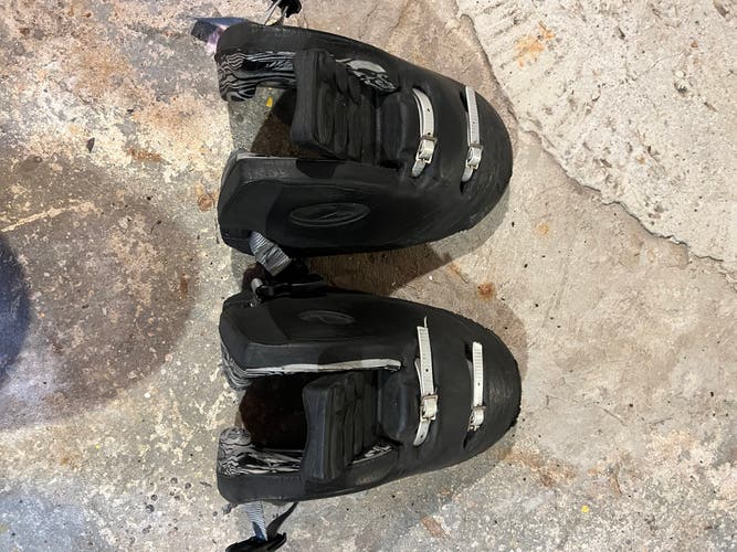 Used OBO Field Hockey Goalie Kickers