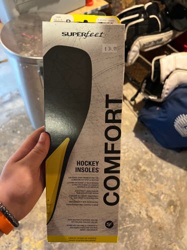 Used Superfeet Hockey Insoles (Comfort) Size 3-4
