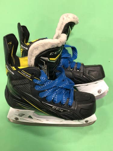 Used Junior CCM Tacks 4092 Hockey Skates (Regular) - Size: 3.0