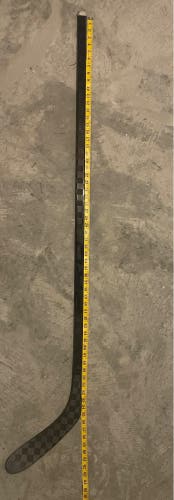 PRO34 Senior Right Handed Toe Pattern Pro Stock Hockey Stick