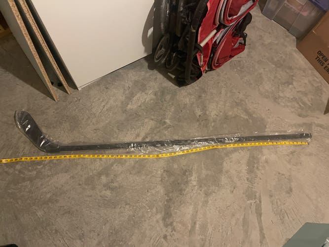 PRO34 New Right Handed Toe Pattern Pro Stock Hockey Stick