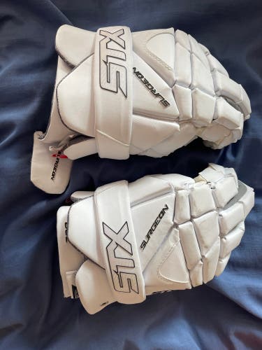 STX Large Surgeon 700 Lacrosse Gloves