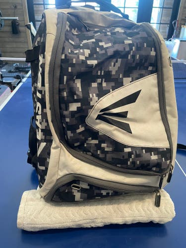 Used Easton Bat Bag