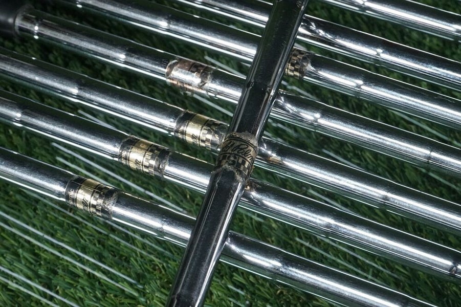VINTAGE MUSCLE BACK ARNOLD PALMER THE STANDARD 1-P IRONS SET, STIFF STEEL SHAFTS