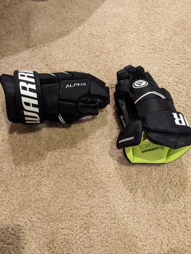 Warrior Alpha QX5 Gloves 14", Used 6 times or less(LIKE NEW).