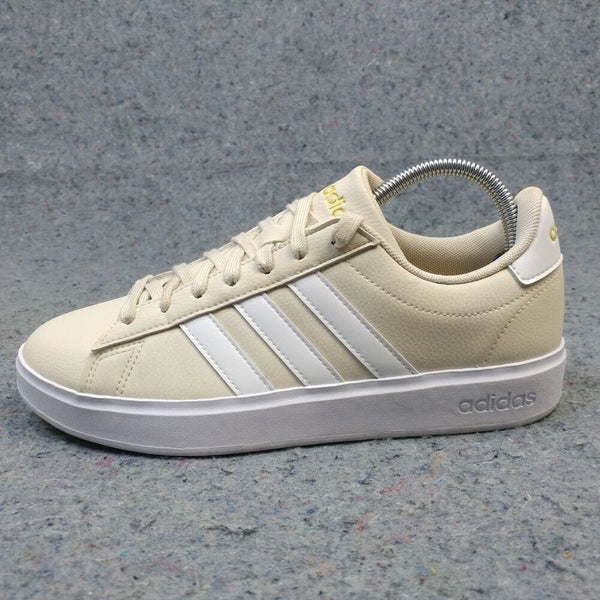 Adidas Women's Grand Court 2.0 Sneakers, 8M