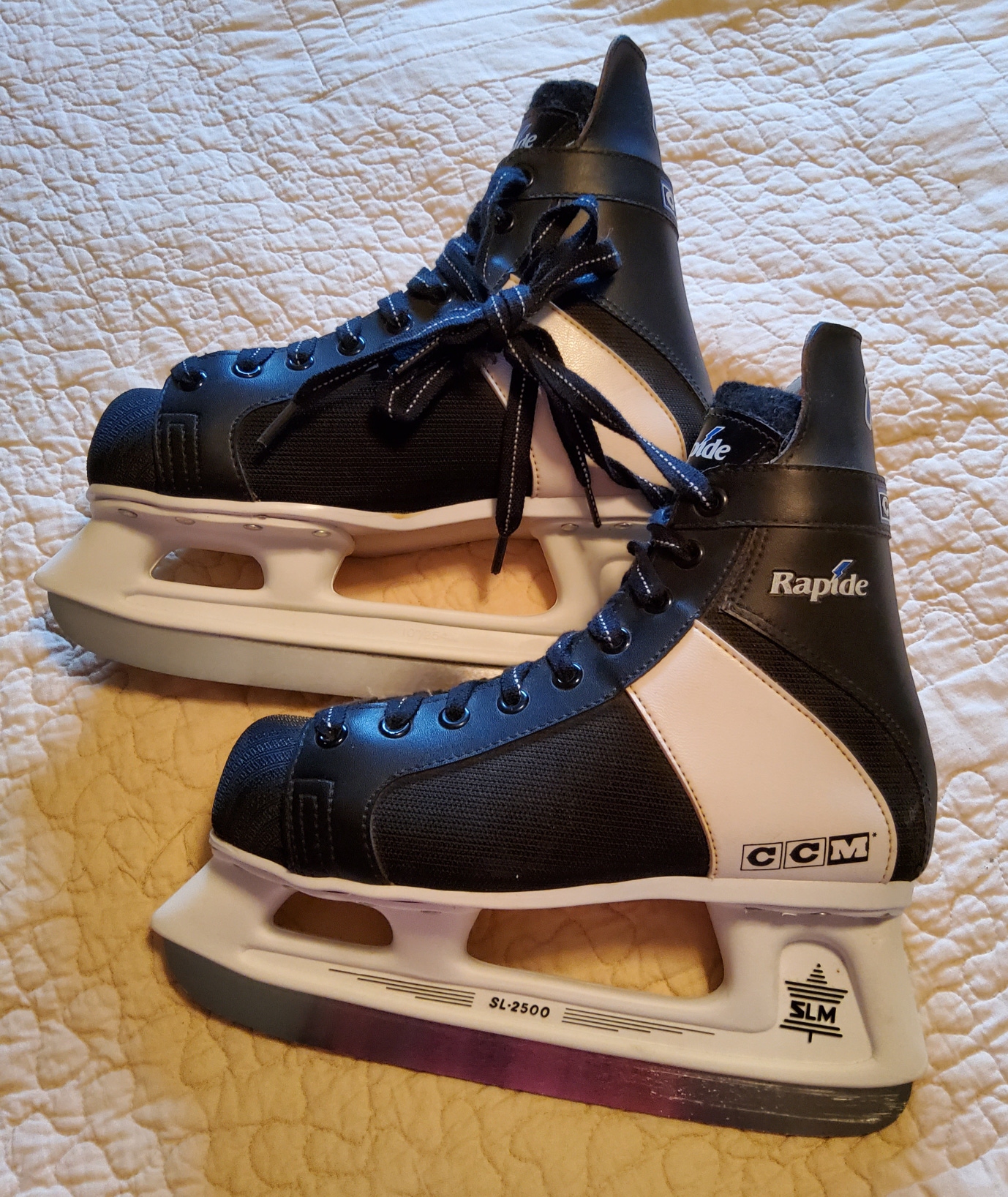 Senior Used CCM Rapide Hockey Skates Regular Width Size 6