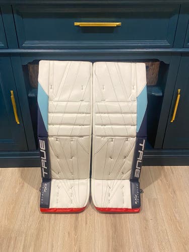 True CATALYST PX3 Leg Pads (35”+2) Seattle Kraken Pro Return