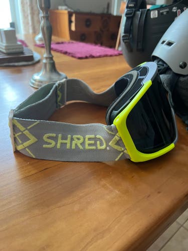 Unisex Shred Simplify Ski Goggles
