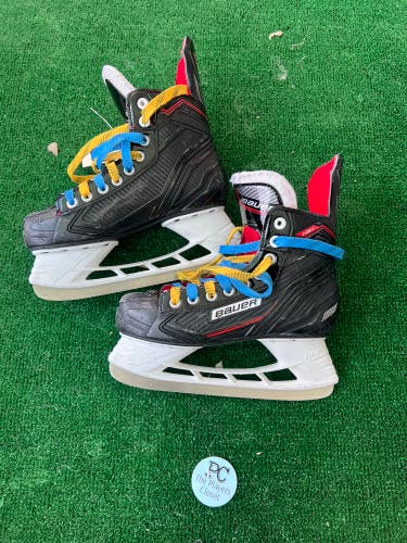 Junior Used Bauer NSX Hockey Skates D&R (Regular) 4.0