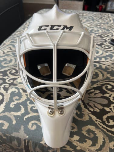 Used CCM  GFL Pro Goalie Mask
