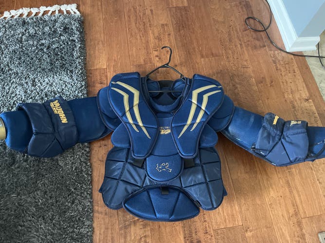 Used Large Vaughn Pro Stock Velocity V7 Goalie Chest Protector