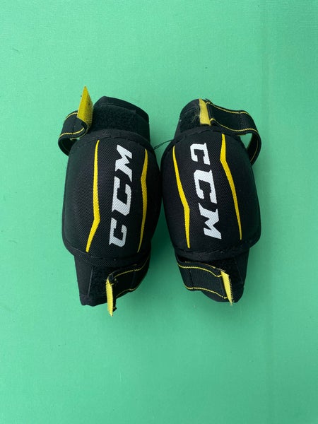 Used Youth CCM Tacks 3092 Hockey Elbow Pads (Size: Small)